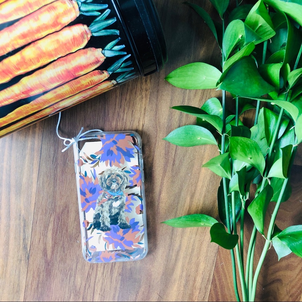 ANTHROPOLOGIE: phone case, dog - Picture 2 of 2